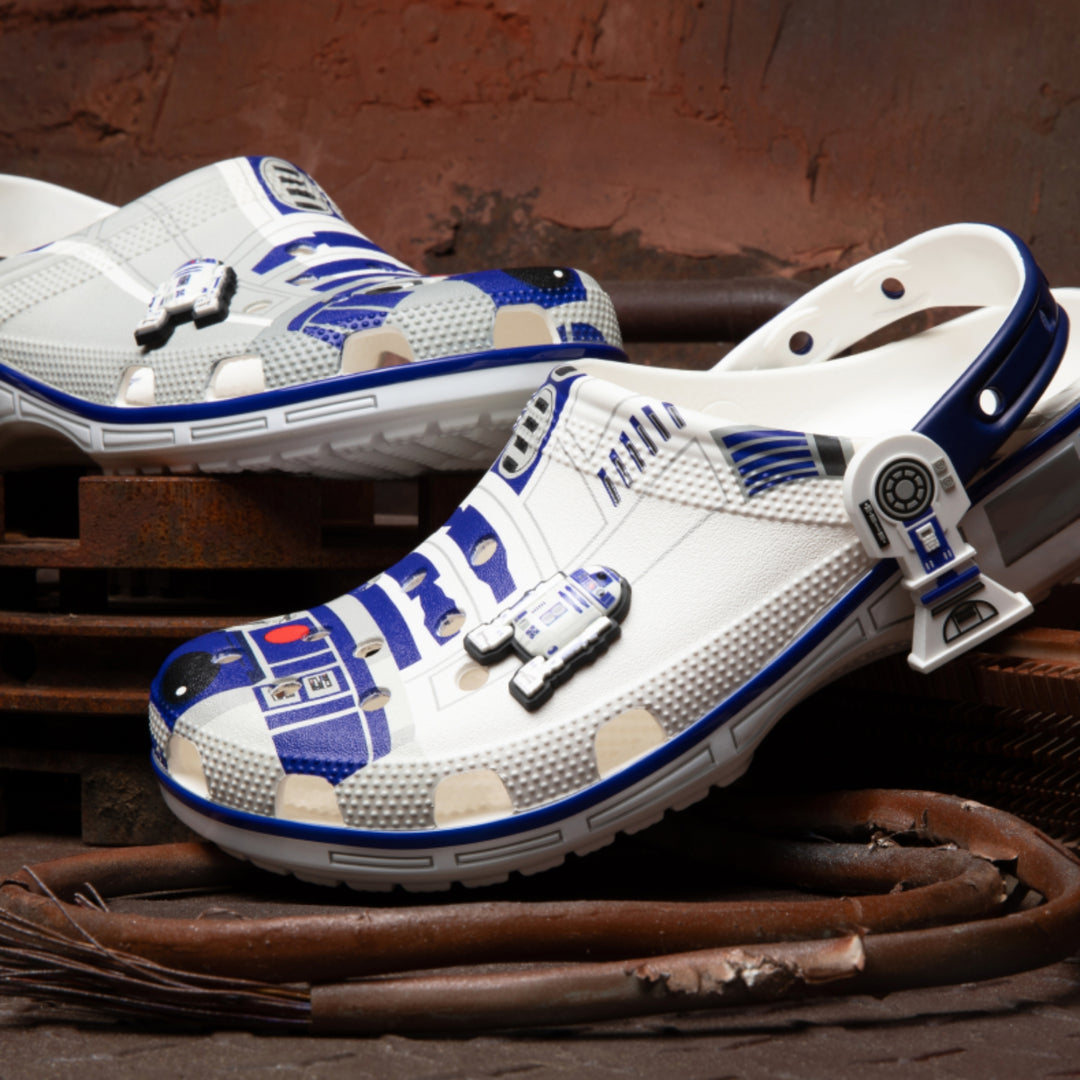 UNISEX CLASSIC STAR WARS R2D2 CLOG