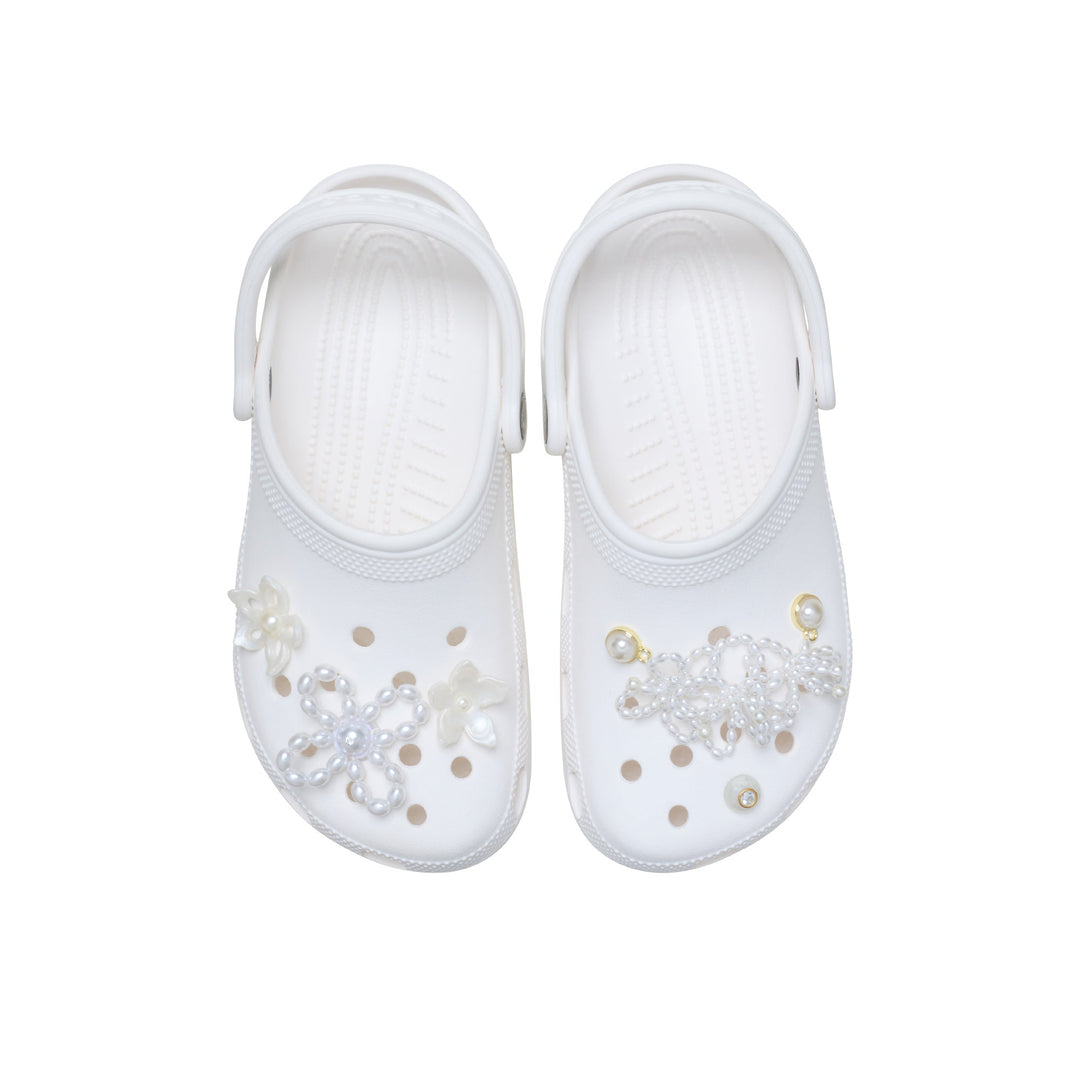 ตัวติดรองเท้า JIBBITZ™ WHITE PEARL BEADED 5 PACK
