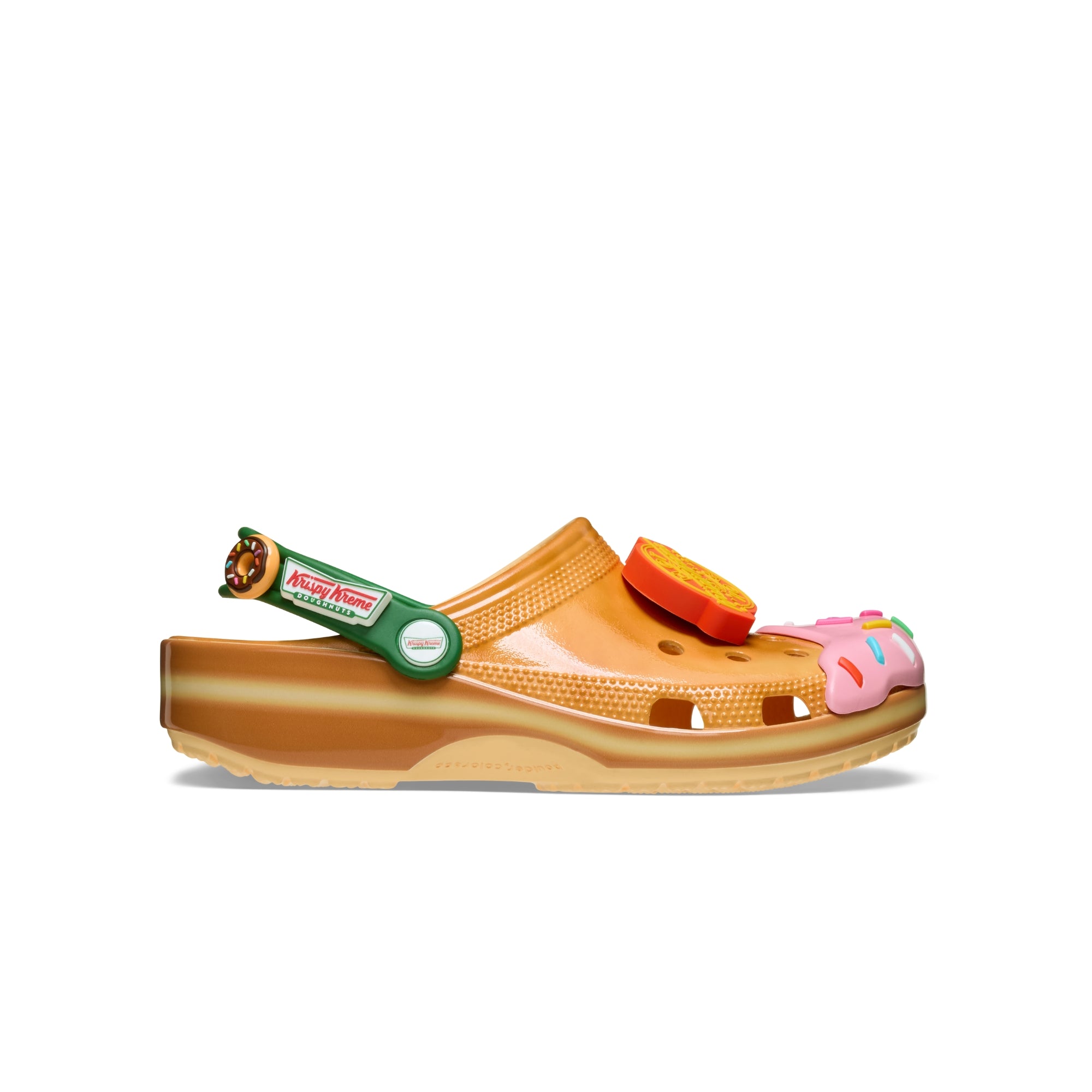 靴 Krispy Kreme x Crocs Classic Clog The Krispy Kreme x Crocs Classic Clog Releases August 2025