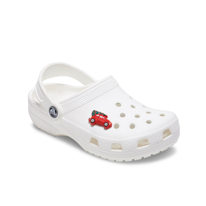 ตัวติดรองเท้า JIBBITZ™ RED CAR WITH CHRISTMAS TREE