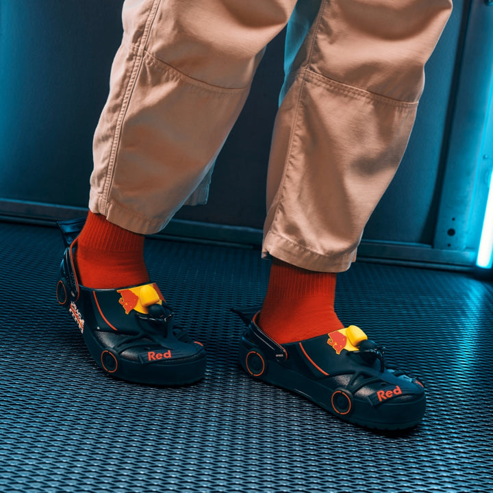 รองเท้าลำลองผู้ใหญ่ ORACLE RED BULL RACING CROCBAND™ CLOG