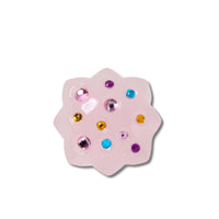 ตัวติดรองเท้า JIBBITZ™ DAINTY GEM PINK CLUSTER FLOWER