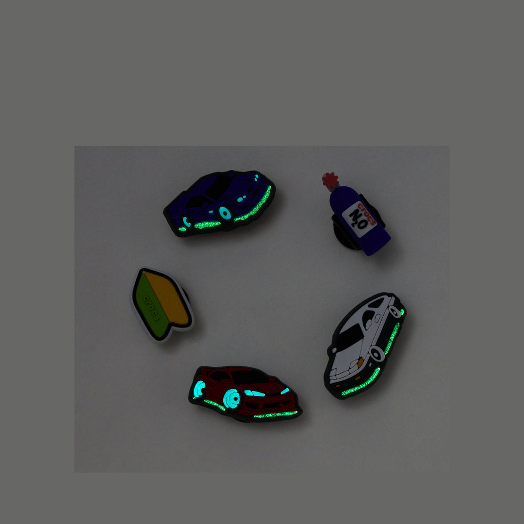 ตัวติดรองเท้า JIBBITZ™ GLOW STREET RACE 5 PACK