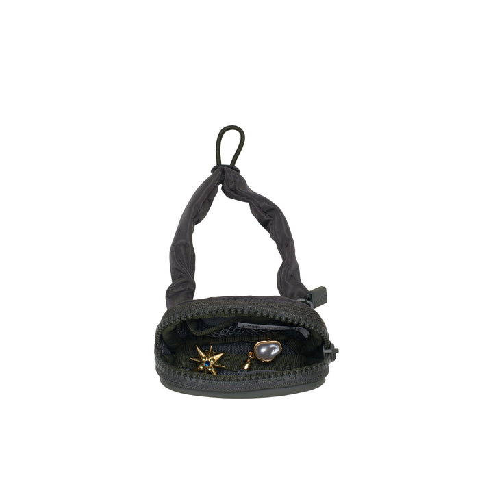 พวงกุญแจ CLASSIC POUCH WRISTLET